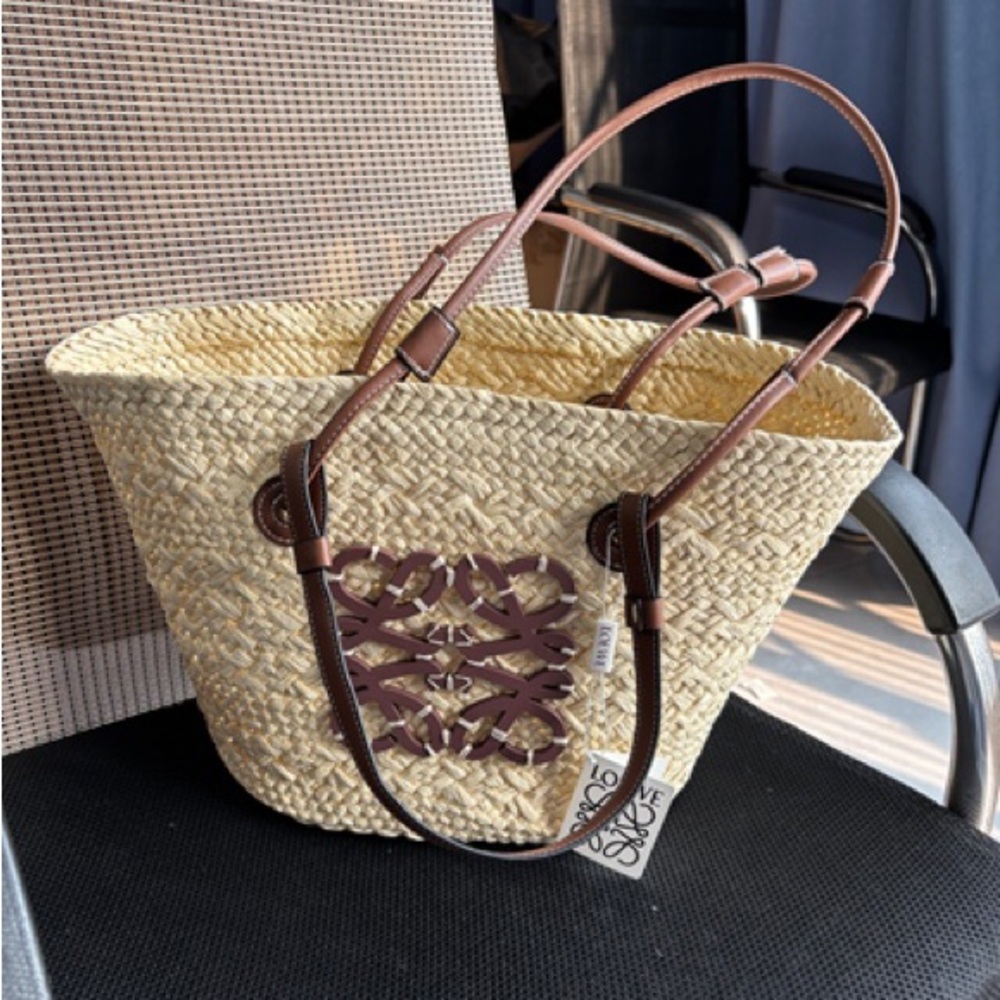 LOEWE Fashion 50x30x25cm straw bag